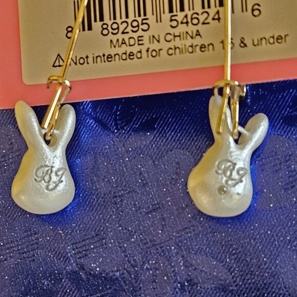 🐰🥚🪻Betsey Johnson EASTER BUNNY RABBIT Earrings - NWT🪻🥚🐰 - Picture 2 of 7